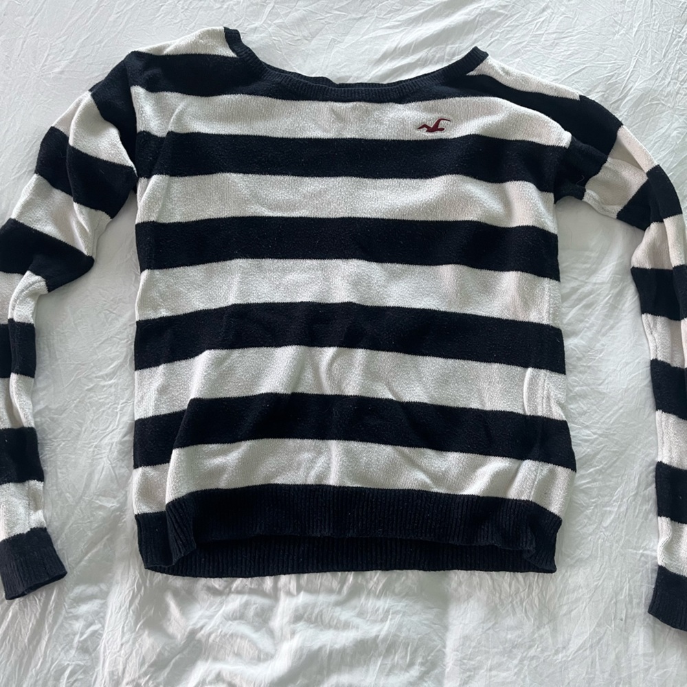 Vintage Hollister Black and White Stripe Sweater (XS)
